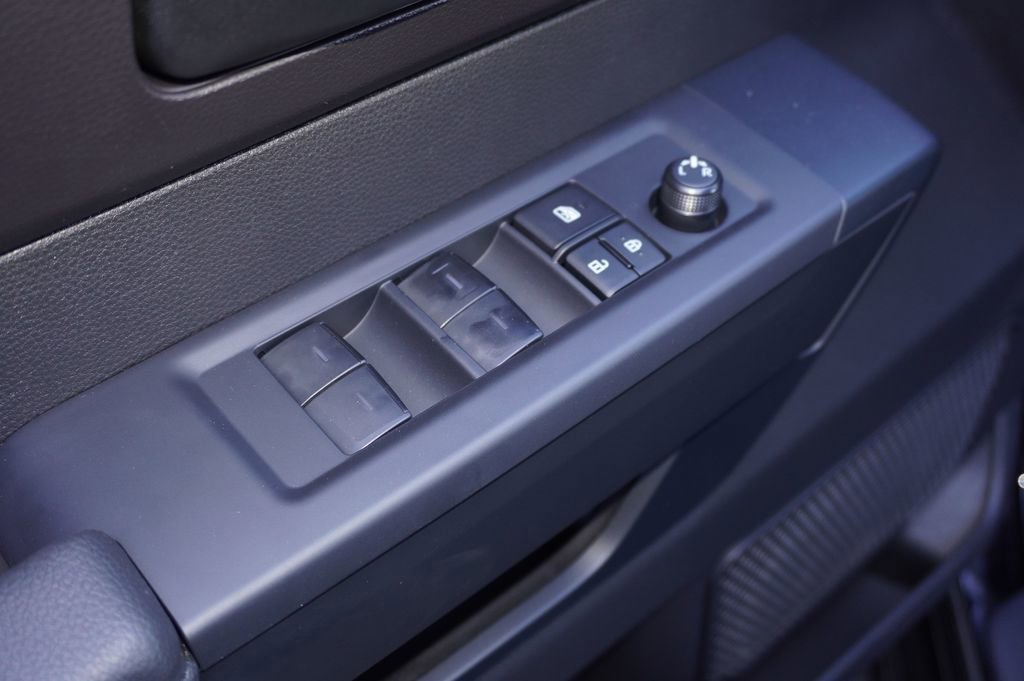 New 2026 Toyota Tundra SR image 10