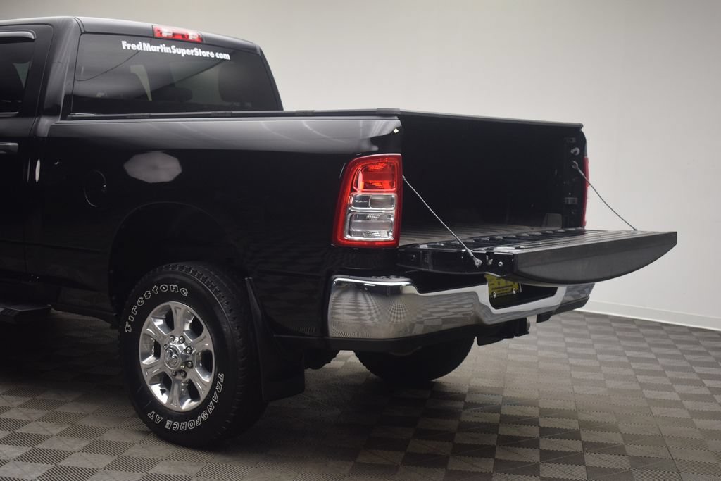 Used 2023 RAM 2500 Big Horn w/ Level 1 Equipment Group AWD/4WD image 30