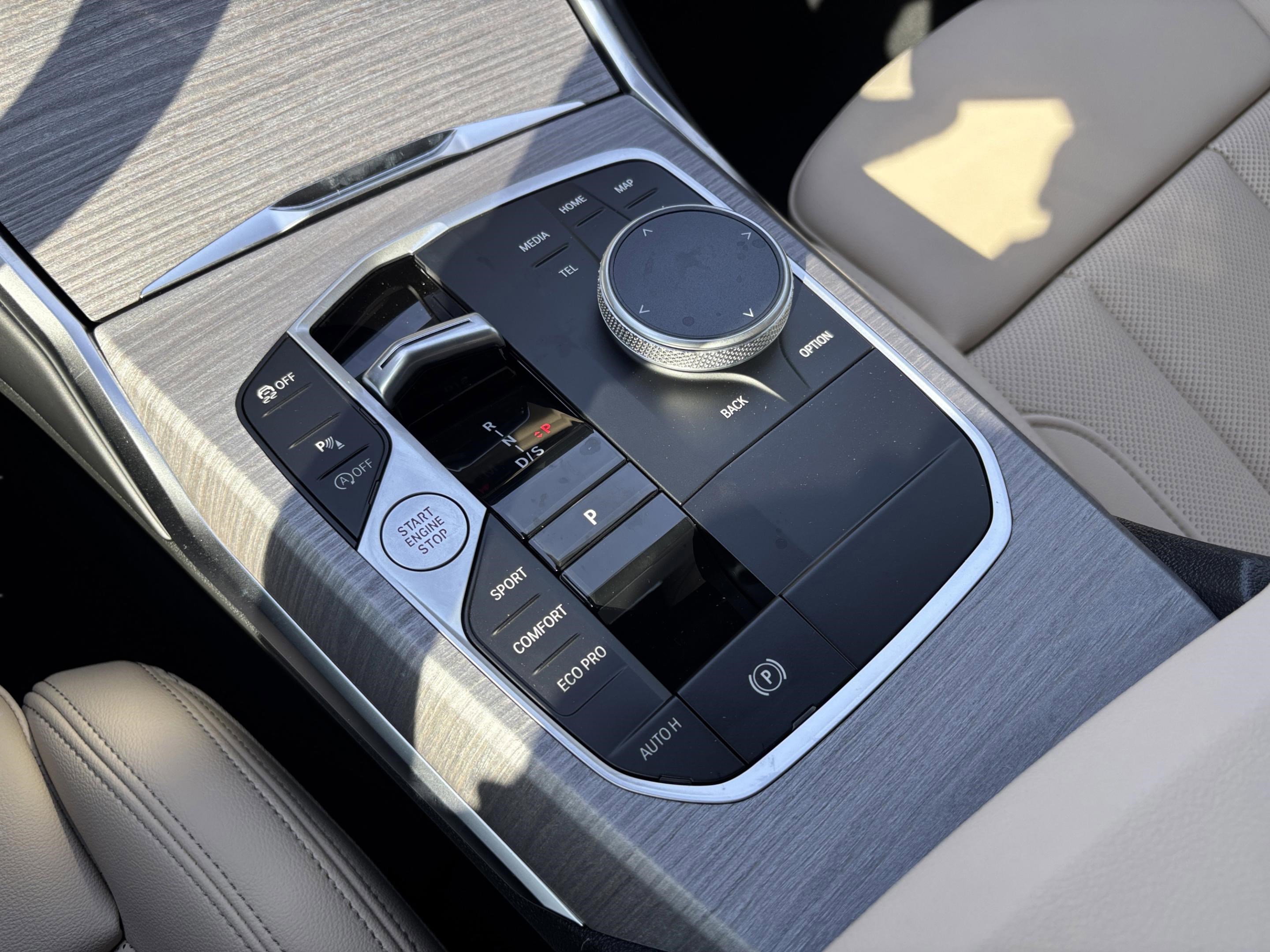 Used 2026 BMW 330i Sedan w/ Convenience Package image 12