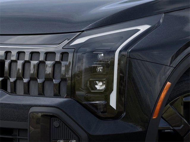 New 2026 Kia Sportage X-Line w/ X-Line Technology Package image 10