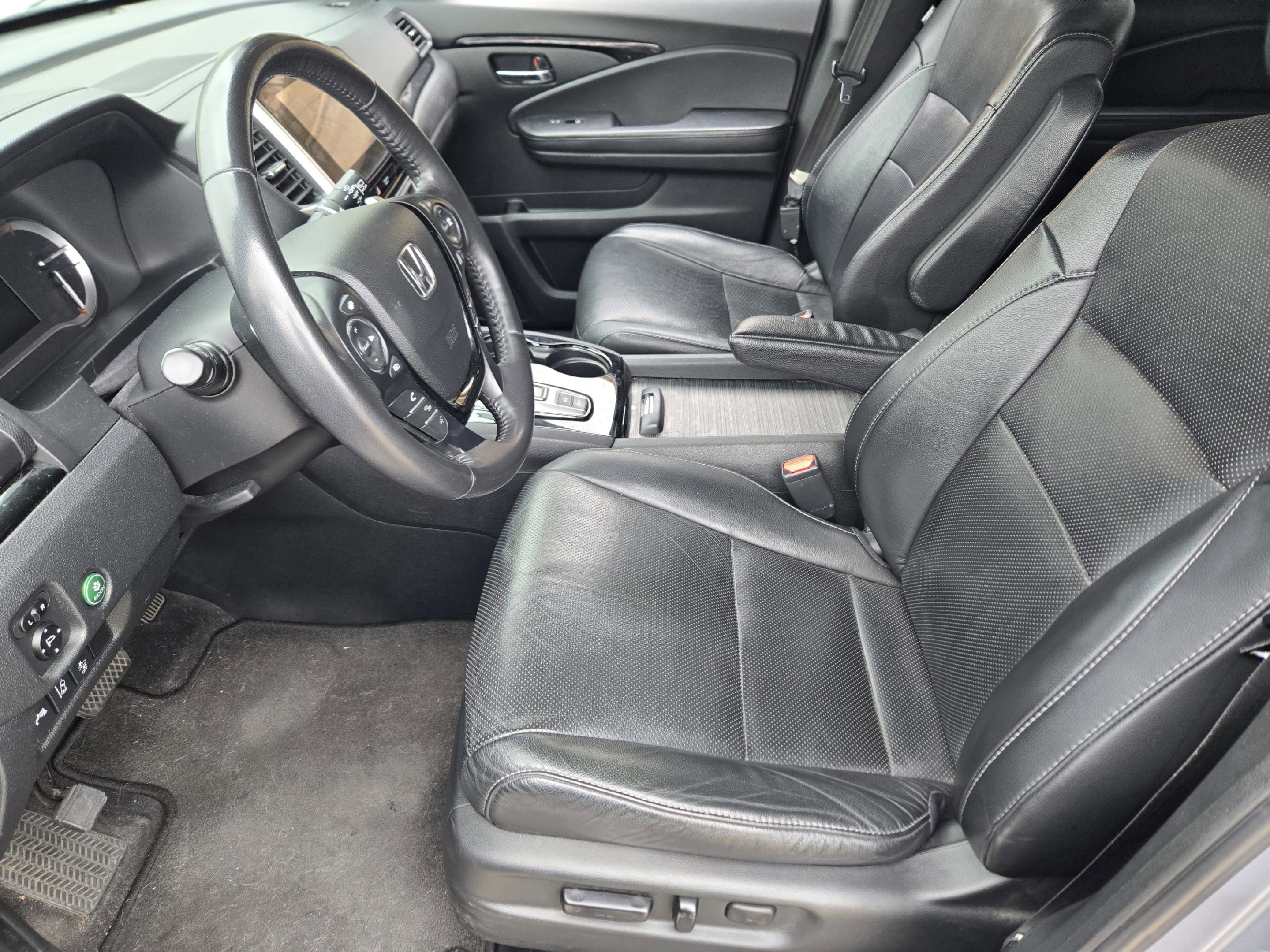 Used 2016 Honda Pilot Elite image 11