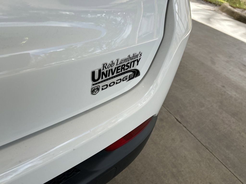 Used 2023 Jeep Compass Altitude image 19