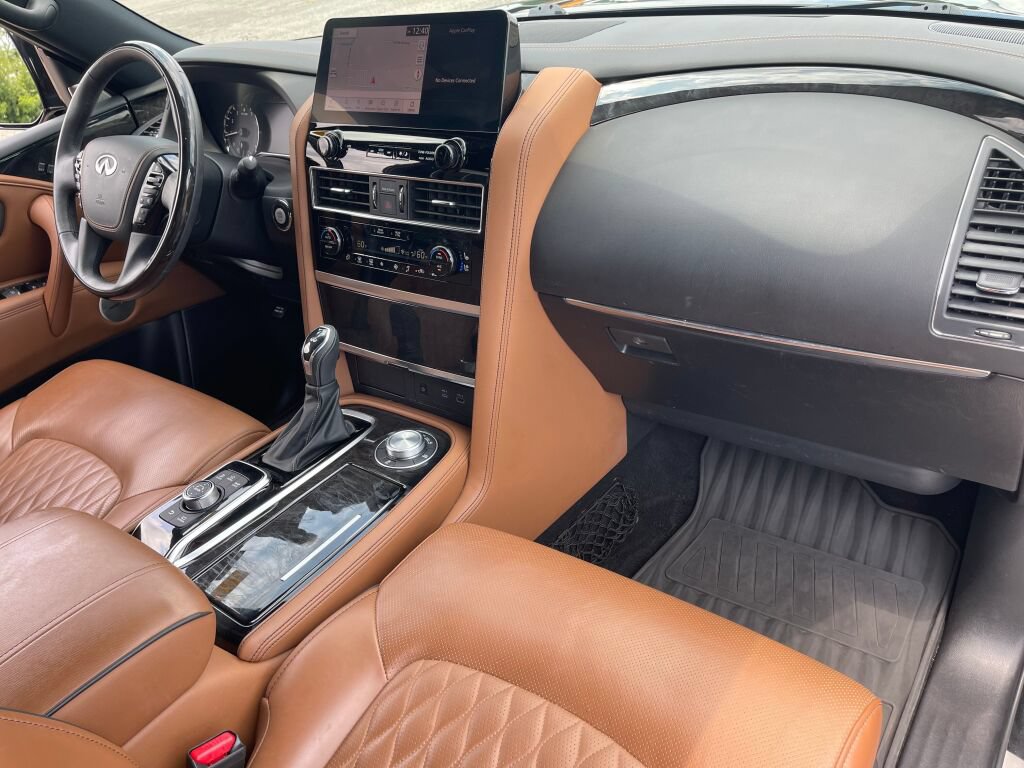 Used 2023 INFINITI QX80 Sensory w/ All-Season Package AWD/4WD image 38