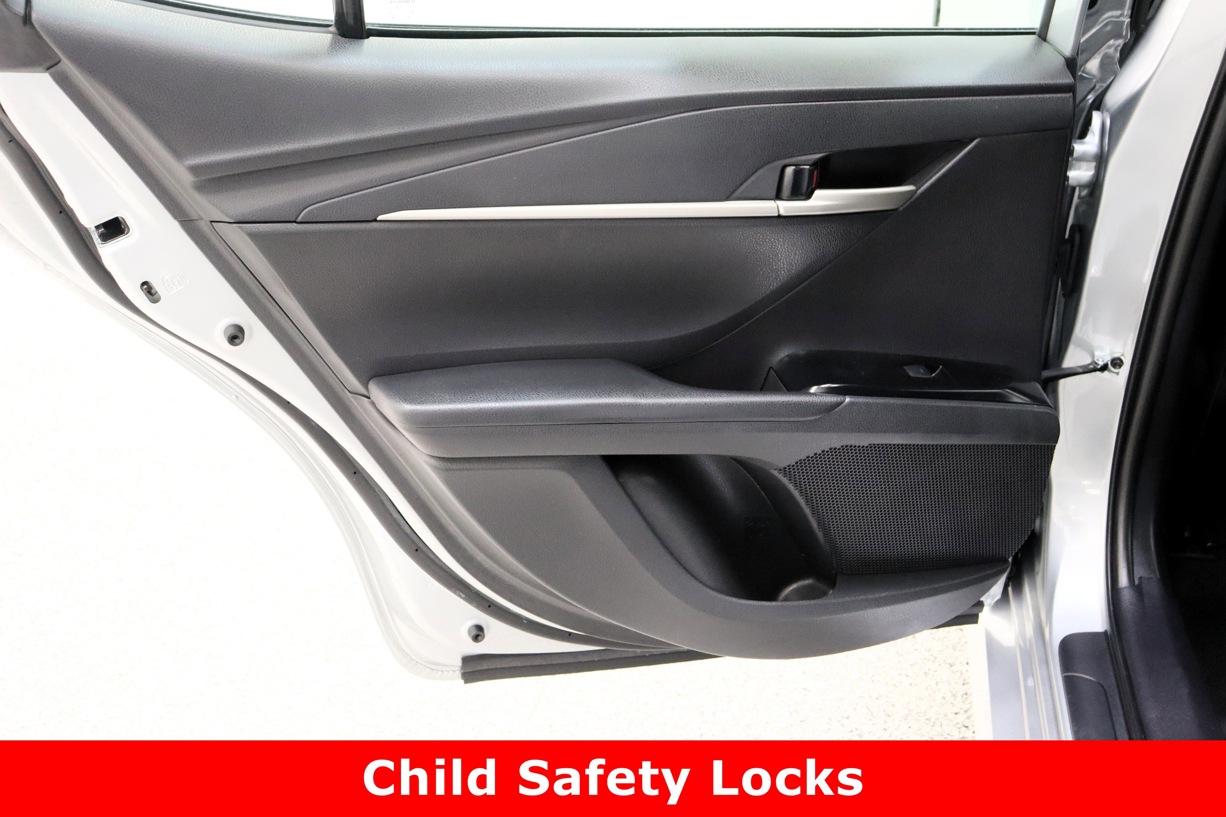 Certified 2025 Toyota Camry LE image 25