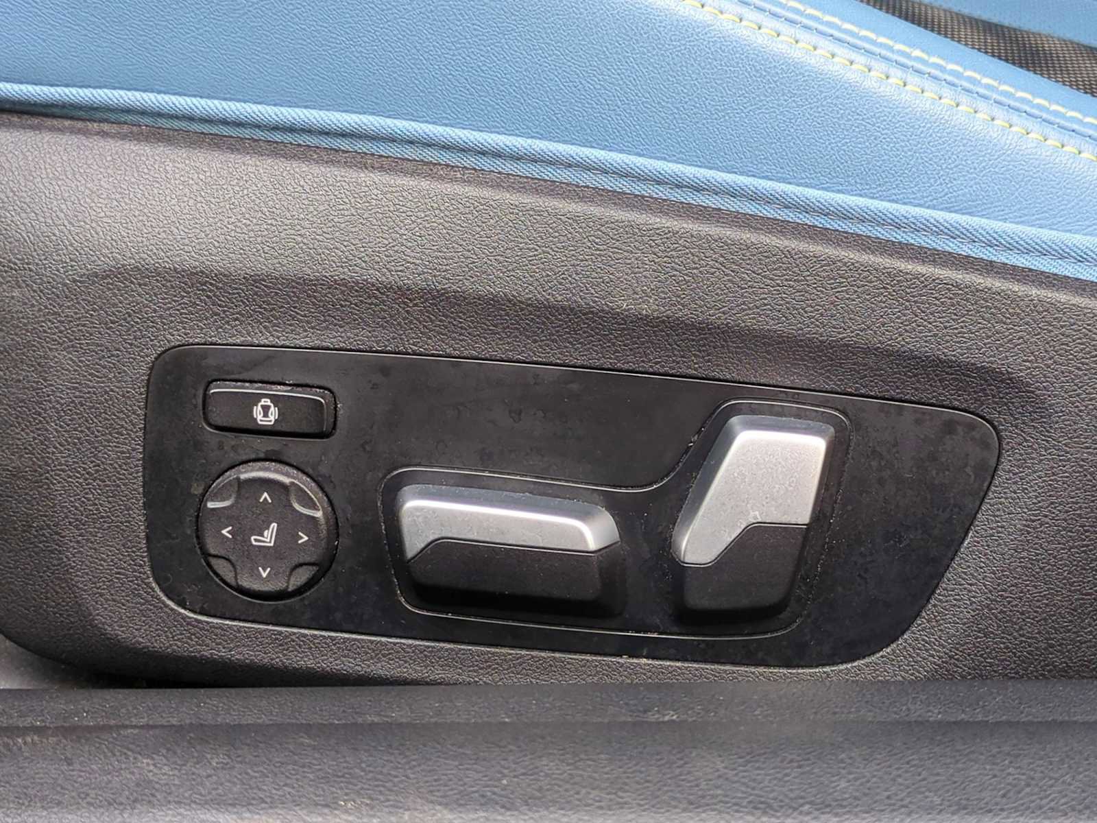 Used 2022 BMW M4 xDrive Competition w/ Executive Package image 18