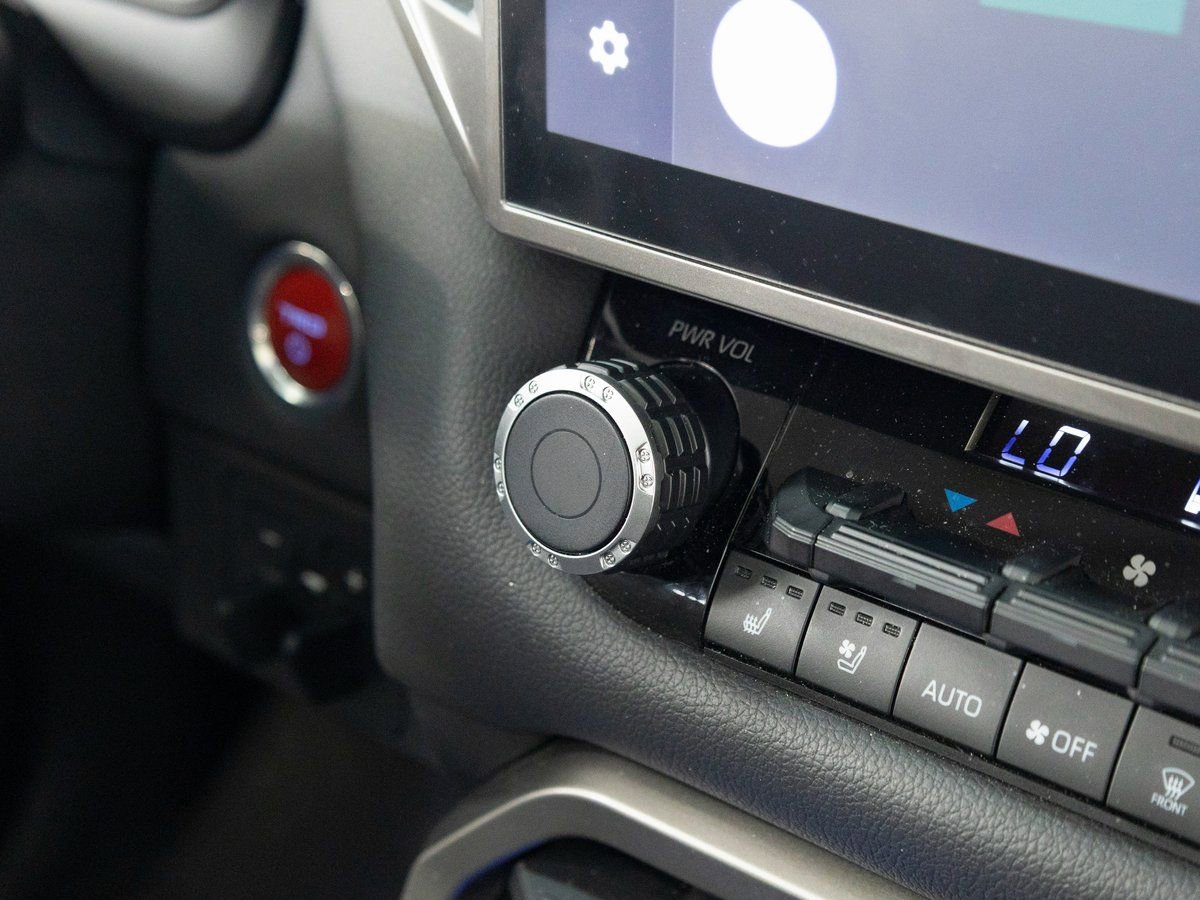 Used 2024 Toyota Sequoia Limited w/ TRD Off-Road Package image 16