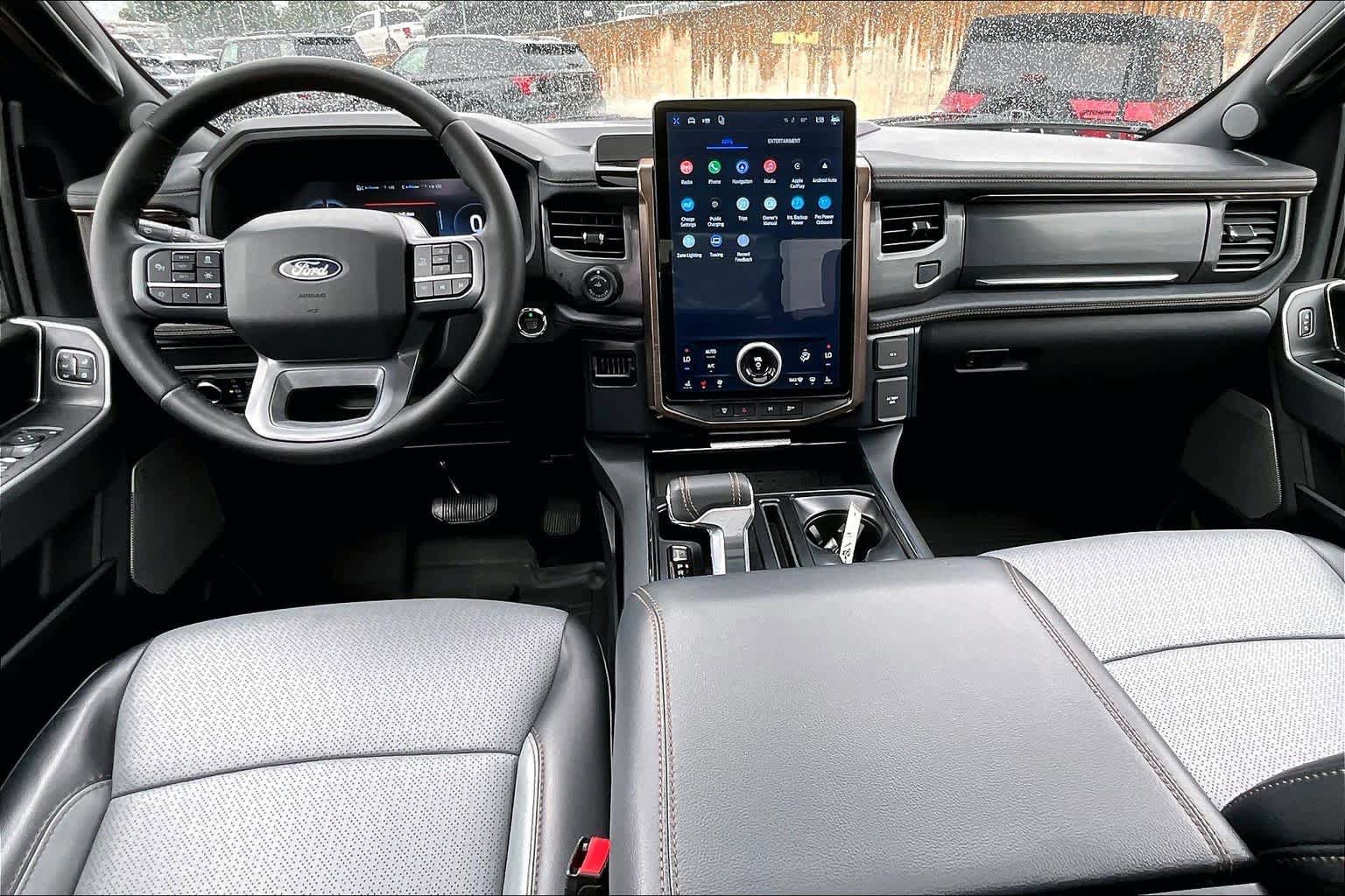 Used 2025 Ford F150 Lightning Lariat AWD/4WD image 15
