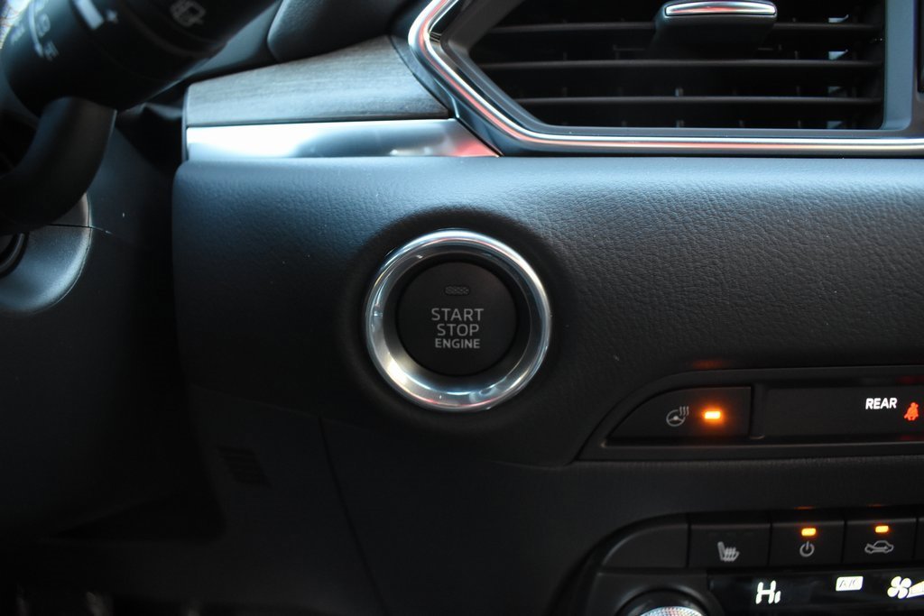 New 2025 MAZDA CX-5 Signature image 39