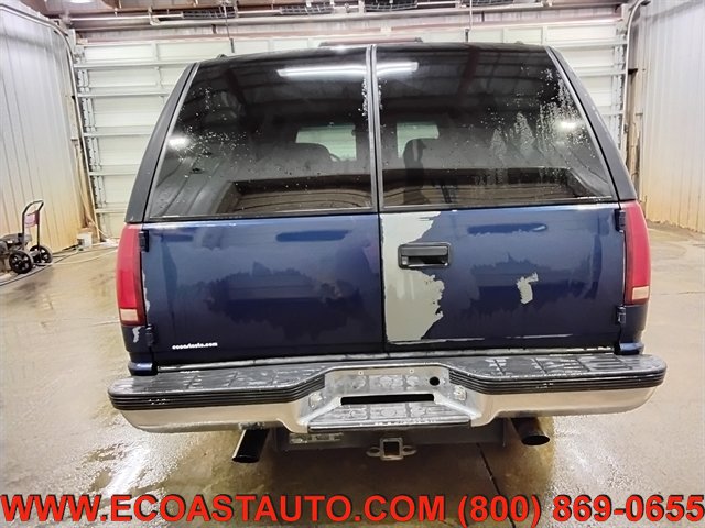 Used 1999 Chevrolet Suburban 2WD w/ Preferred Equipment Group 3 image 8