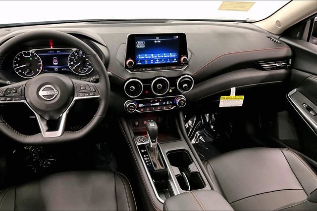 New 2025 Nissan Sentra SR w/ SR Premium Package image 8