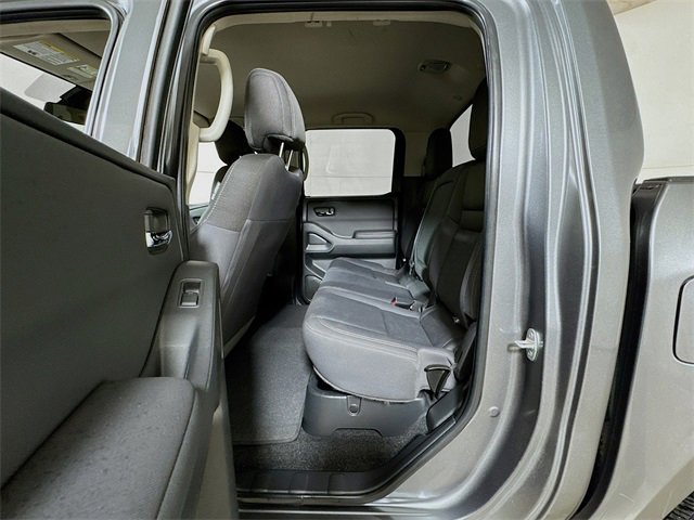 Used 2024 Nissan Frontier SV image 20