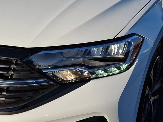 Certified 2023 Volkswagen Jetta Sport image 12