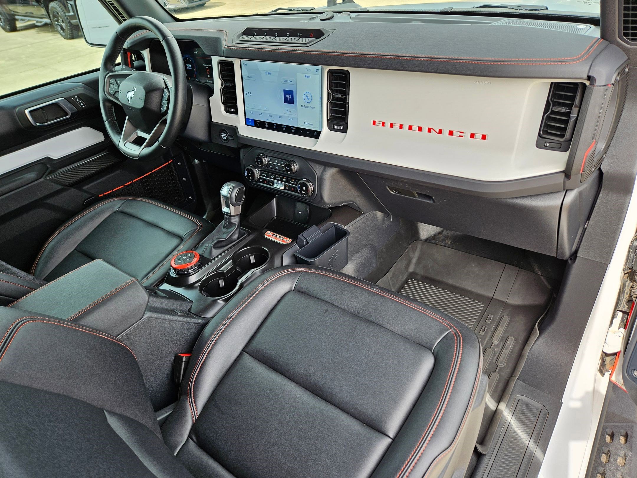 Used 2025 Ford Bronco Stroppe Edition AWD/4WD image 32