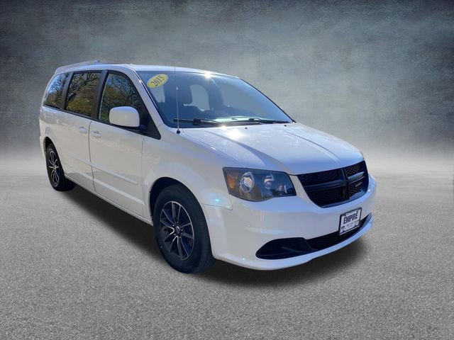 Used 2015 Dodge Grand Caravan SE FWD image 4