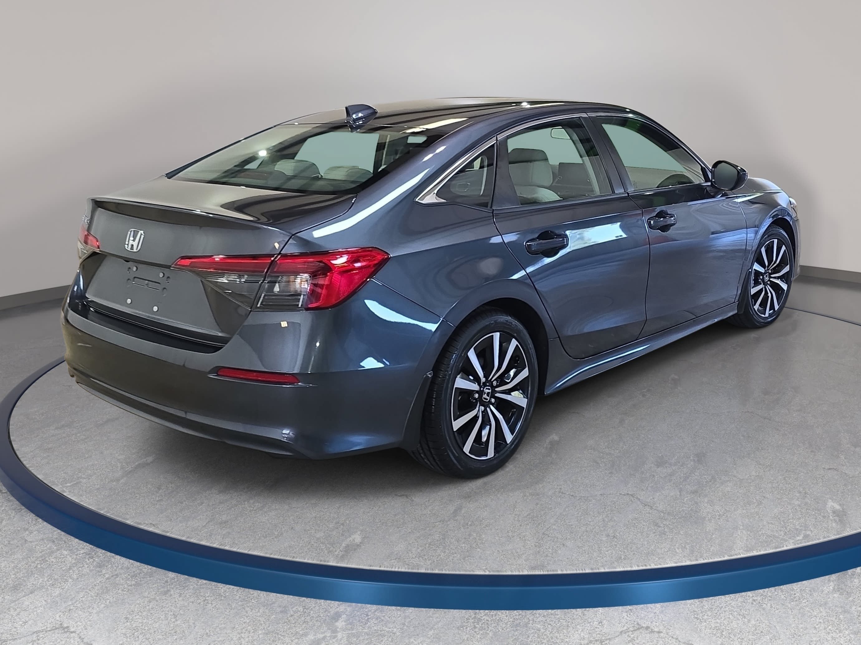 Used 2024 Honda Civic EX image 6