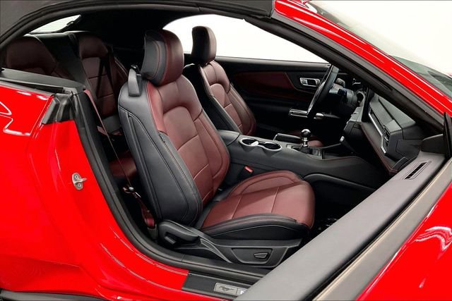Used 2025 Ford Mustang GT Premium w/ GT Performance Package RWD image 8