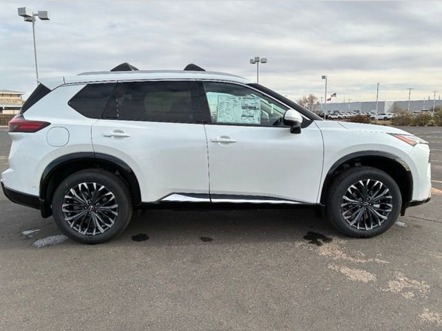 Certified 2024 Nissan Rogue Platinum w/ Platinum Premium Package FWD image 7