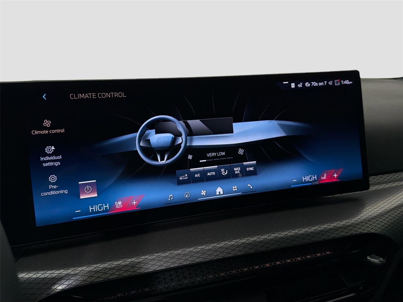 New 2026 BMW 330i xDrive Sedan w/ M Sport Package image 15