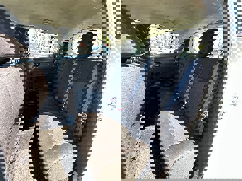 Used 2018 Nissan Leaf SV image 22