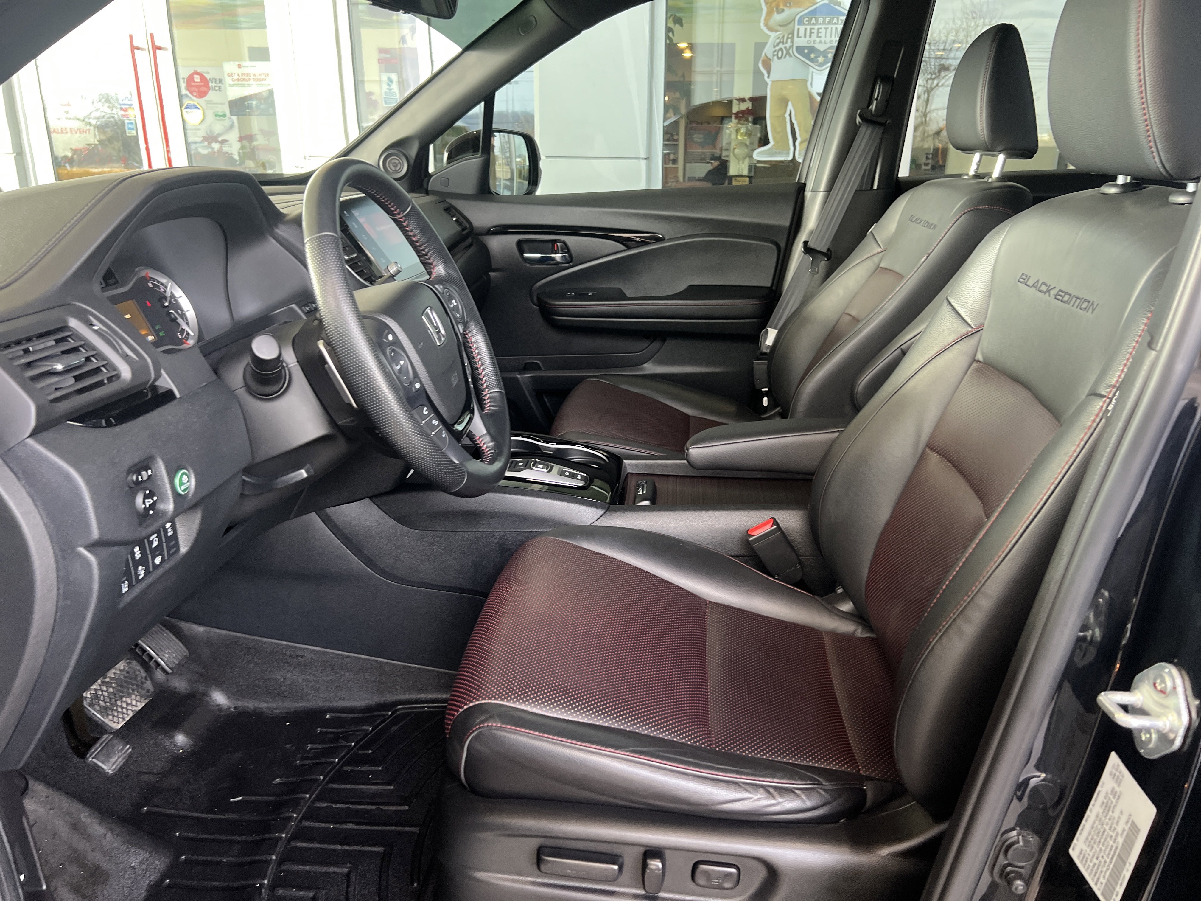 Used 2021 Honda Ridgeline Black Edition image 11