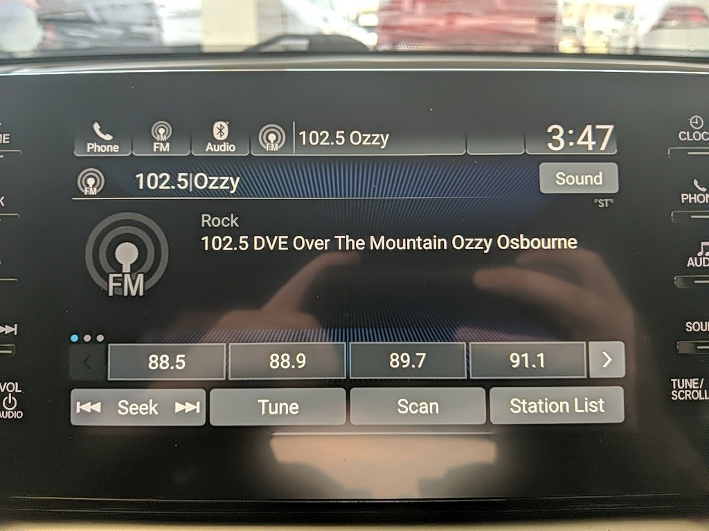 Used 2019 Honda Accord Sport image 16