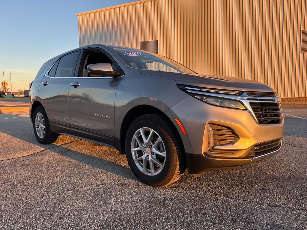 Used 2024 Chevrolet Equinox LT image 10