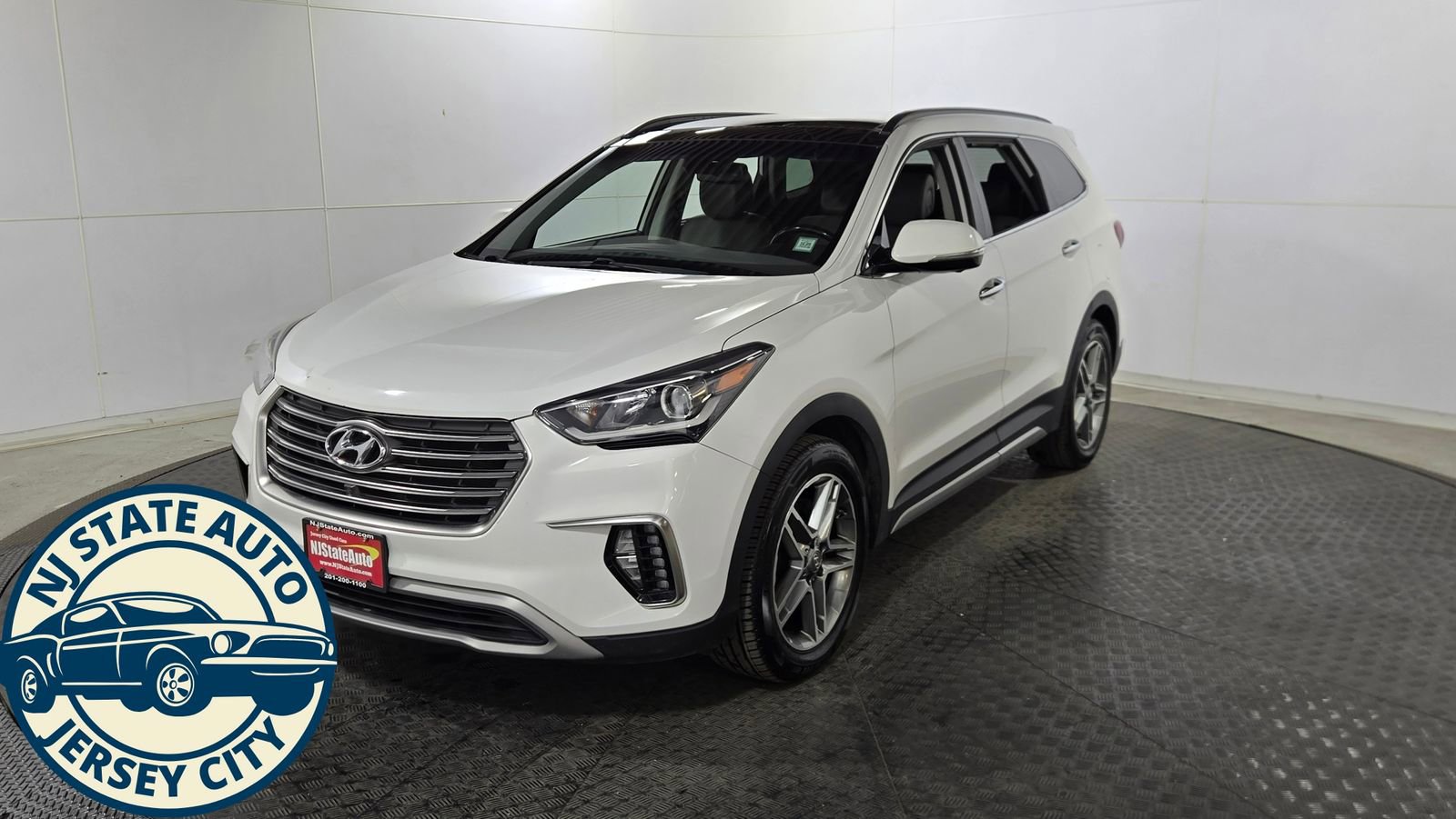 Used 2019 Hyundai Santa Fe XL AWD/4WD image 3