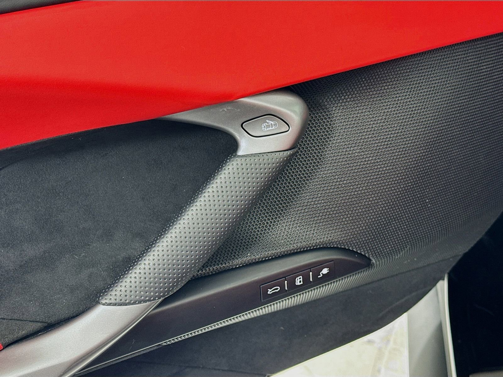 Used 2024 Ferrari 296 GTS image 16