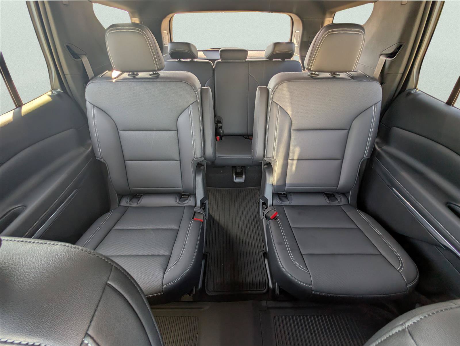 New 2026 Chevrolet Traverse LT w/ Enhanced Driving Package FWD image 20