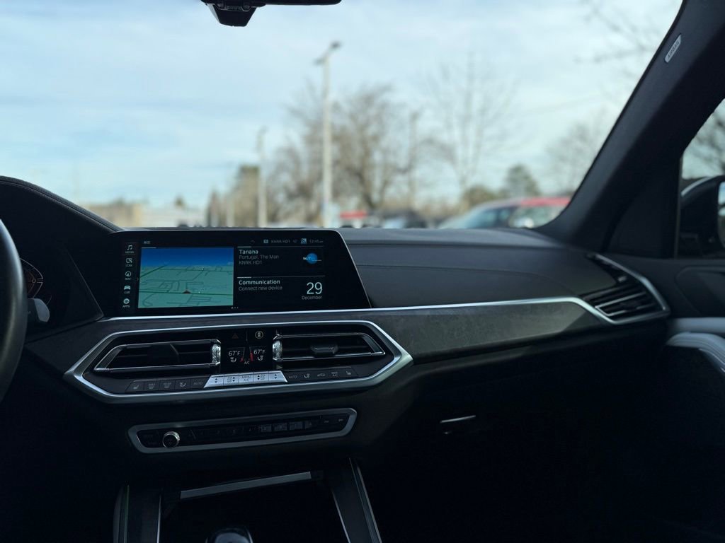 Used 2023 BMW X5 xDrive40i w/ M Sport Package image 52