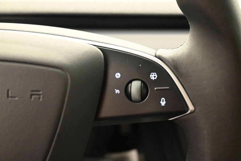 Used 2024 Tesla Model 3 Standard Range RWD image 18