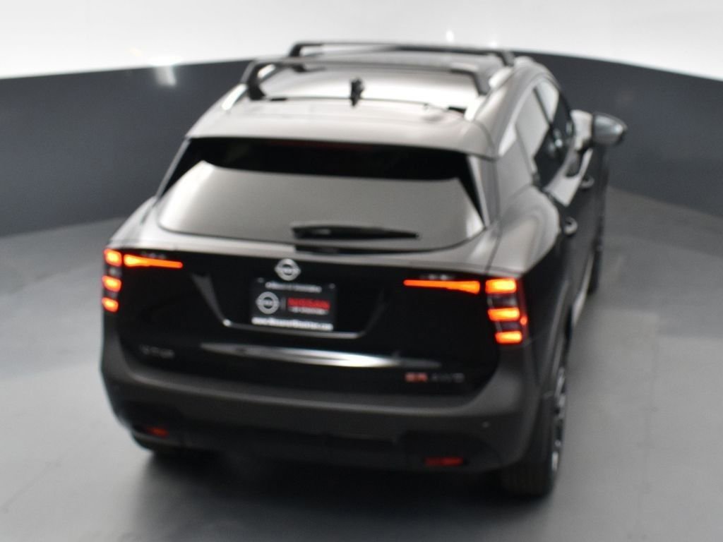 New 2026 Nissan Kicks SR w/ SR Premium Package image 50