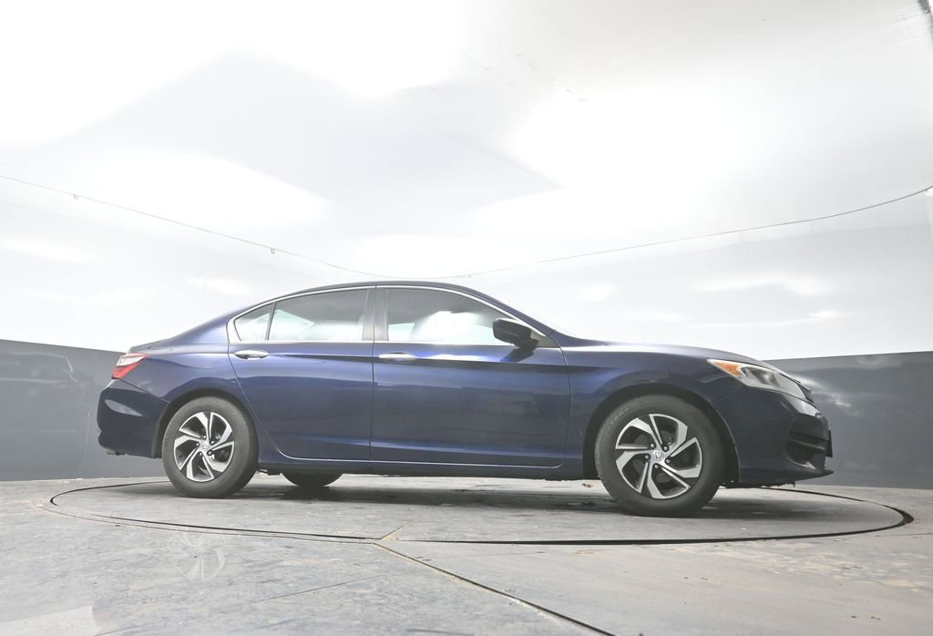 Used 2016 Honda Accord LX image 22