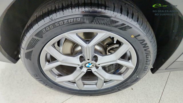 Used 2025 BMW X4 xDrive30i AWD/4WD image 61