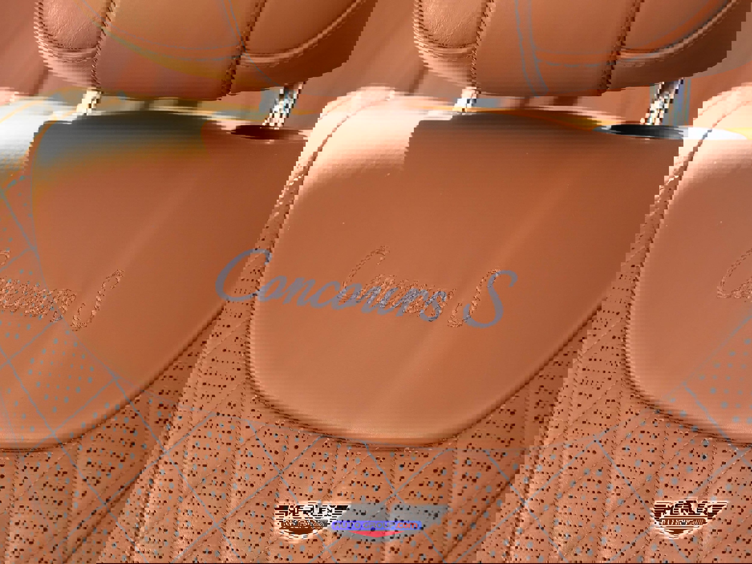 Used 2019 Mercedes-Benz S 560 4MATIC Sedan w/ Premium Package image 17