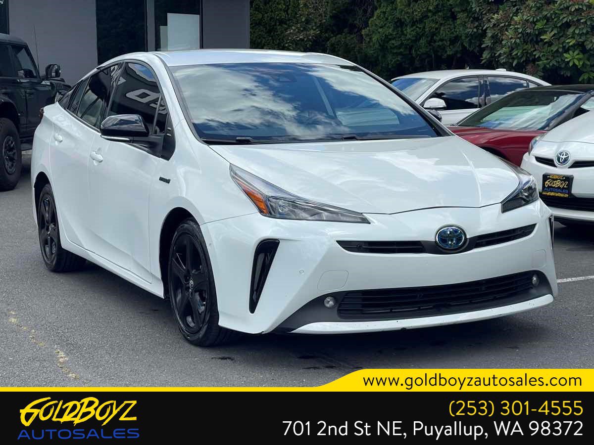 Used 2021 Toyota Prius FWD image 2
