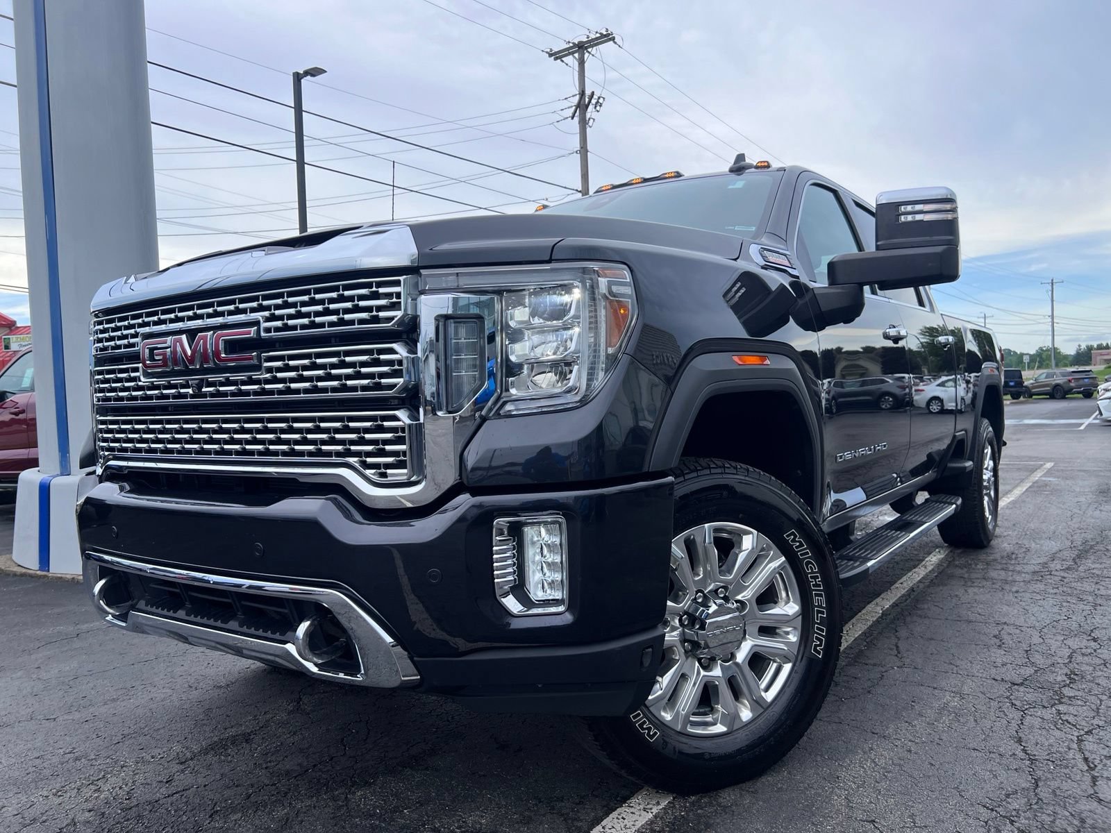 Used 2020 GMC Sierra 2500 Denali w/ Denali Ultimate Package AWD/4WD image 19