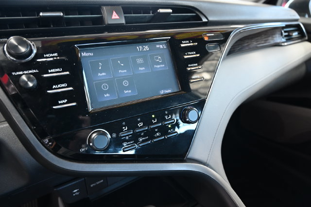Used 2019 Toyota Camry LE FWD image 15