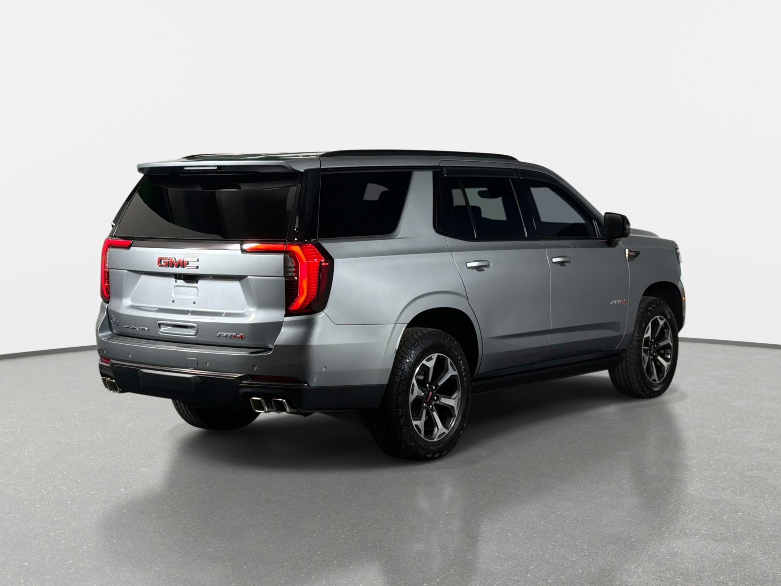 Used 2026 GMC Yukon AT4 Ultimate AWD/4WD image 3
