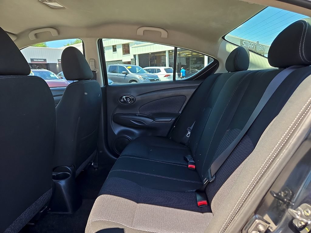 Used 2018 Nissan Versa SV FWD image 16