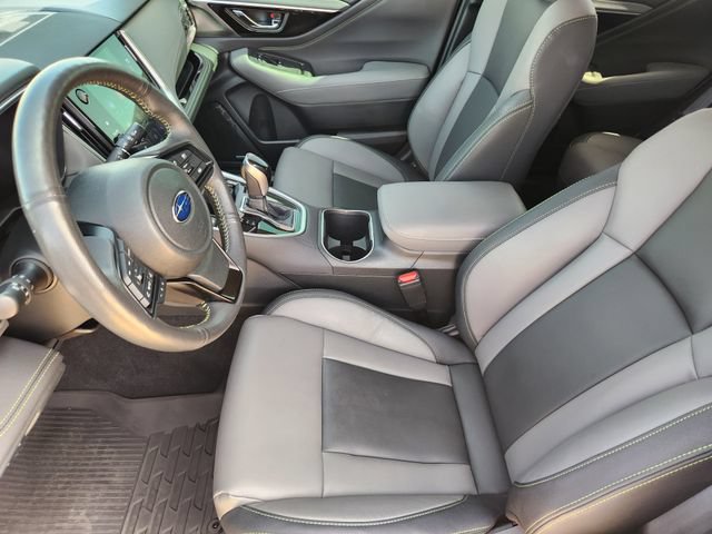 Certified 2025 Subaru Outback Onyx Edition XT AWD/4WD image 13