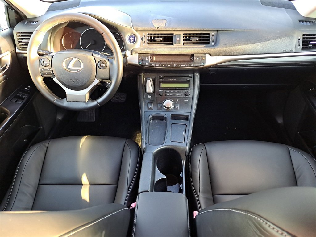 Used 2014 Lexus CT 200h image 9