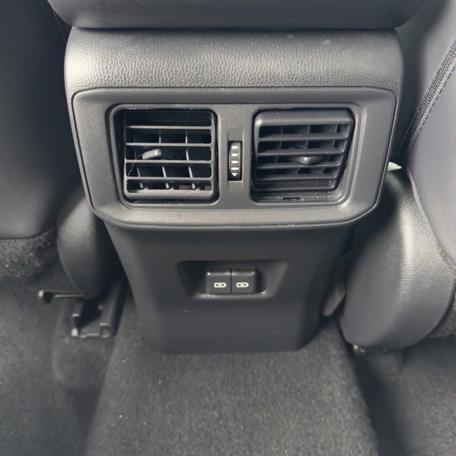 Used 2024 Toyota RAV4 Adventure image 15