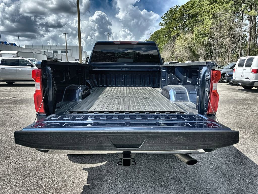Certified 2020 Chevrolet Silverado 2500 LTZ w/ LTZ Plus Package image 26