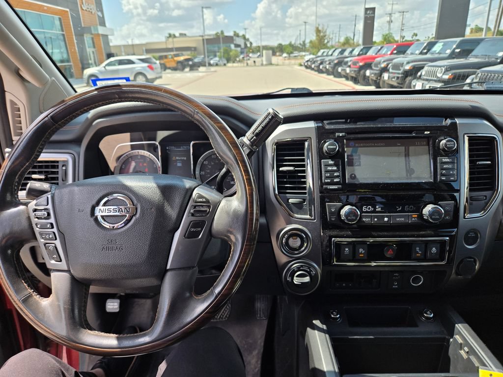 Used 2018 Nissan Titan Platinum Reserve AWD/4WD image 10