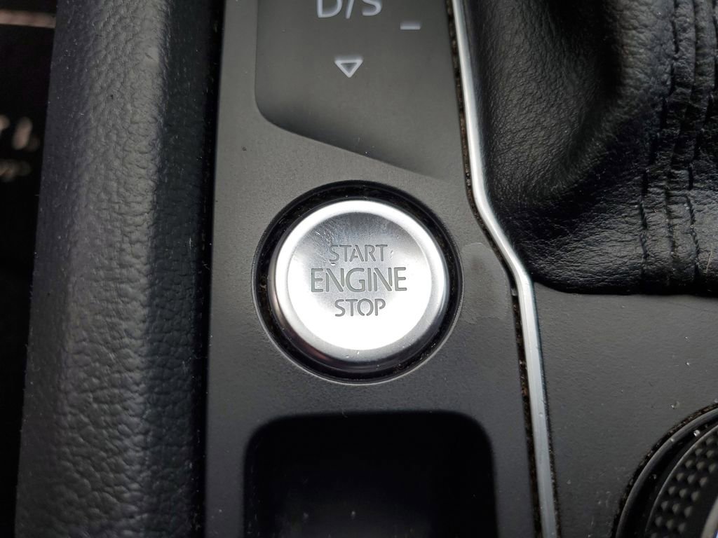 Used 2019 Volkswagen Atlas SE w/ Panoramic Sunroof Package AWD/4WD image 18