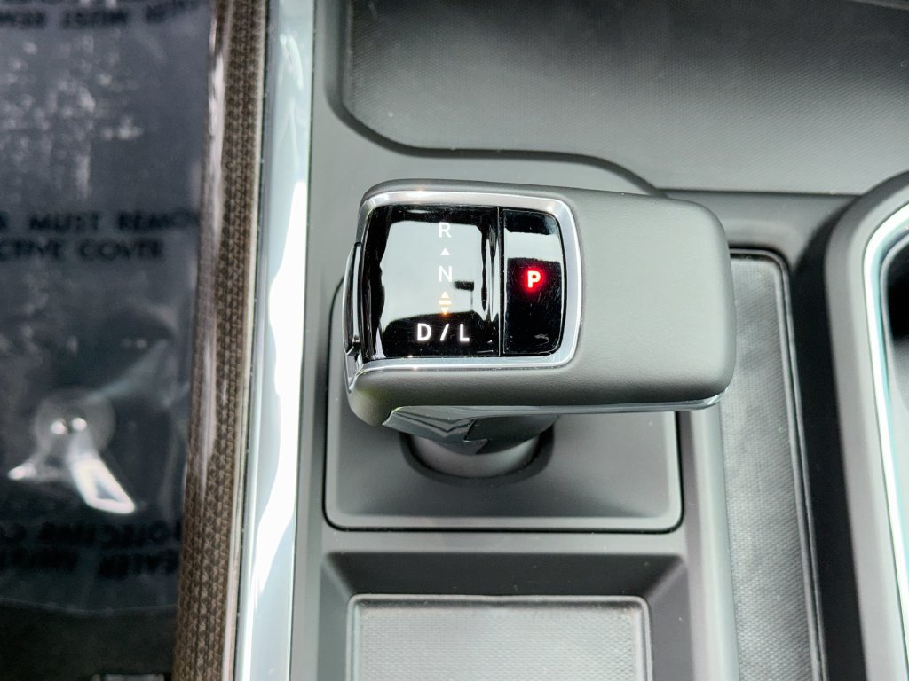 Used 2025 Chevrolet Silverado 1500 LT Trail Boss w/ LPO, Dark Essentials Package AWD/4WD image 23