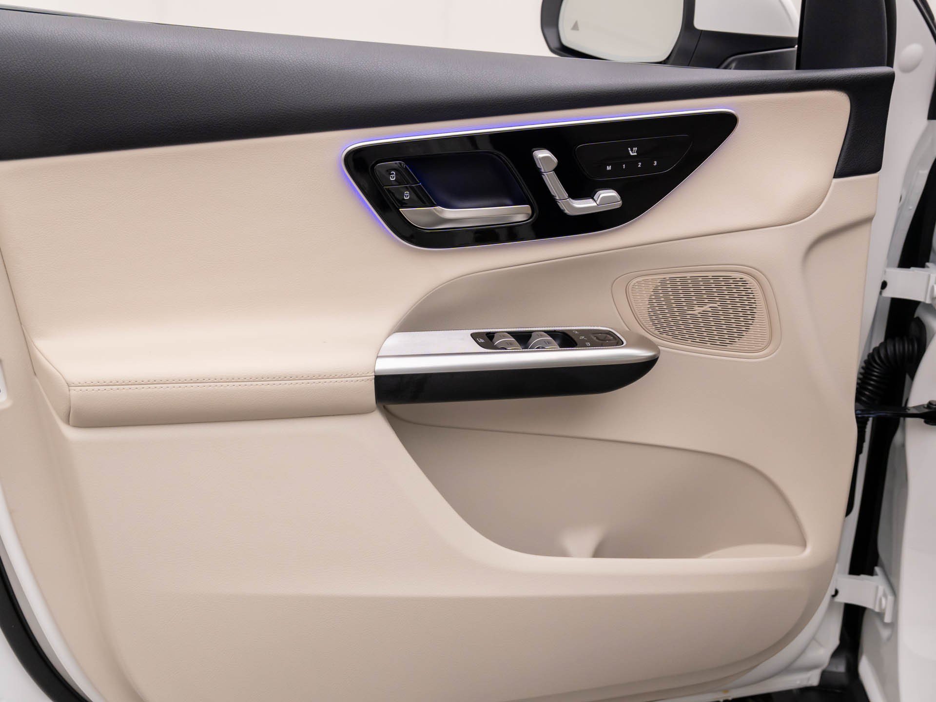 New 2026 Mercedes-Benz GLC 300 4MATIC image 12