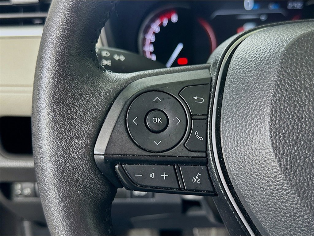 Used 2023 Toyota RAV4 XLE w/ Convenience Package image 21