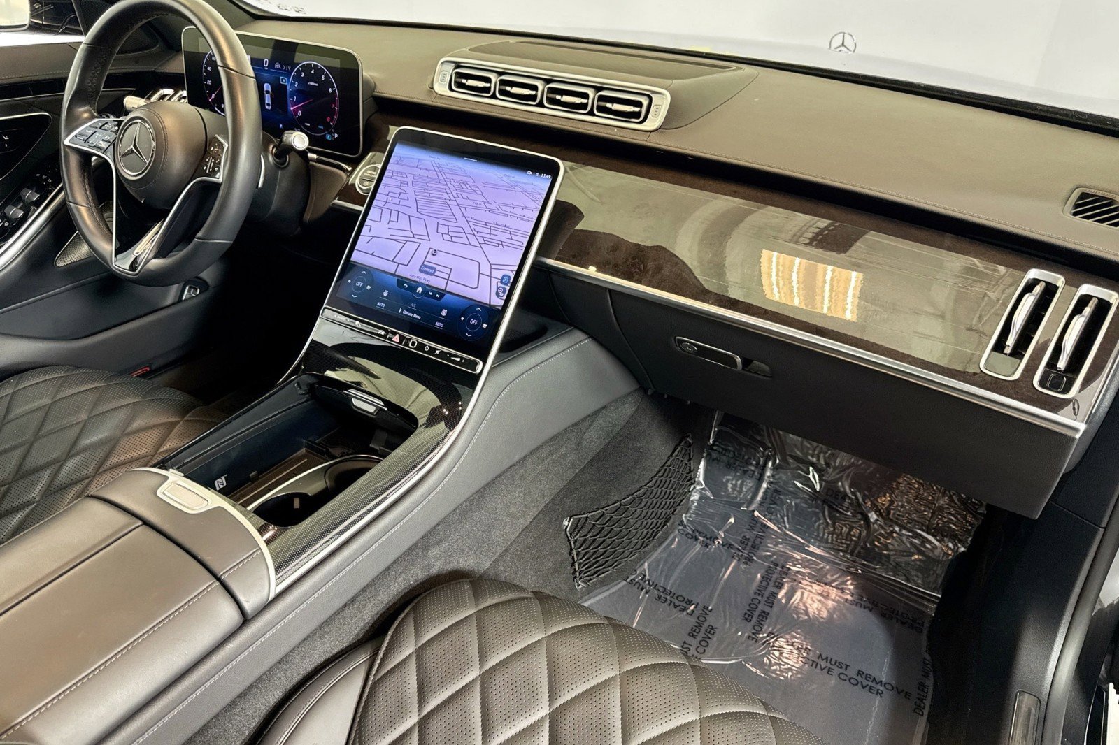 Certified 2022 Mercedes-Benz S 500 4MATIC image 28